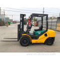 Komastu Fork Lift 3T